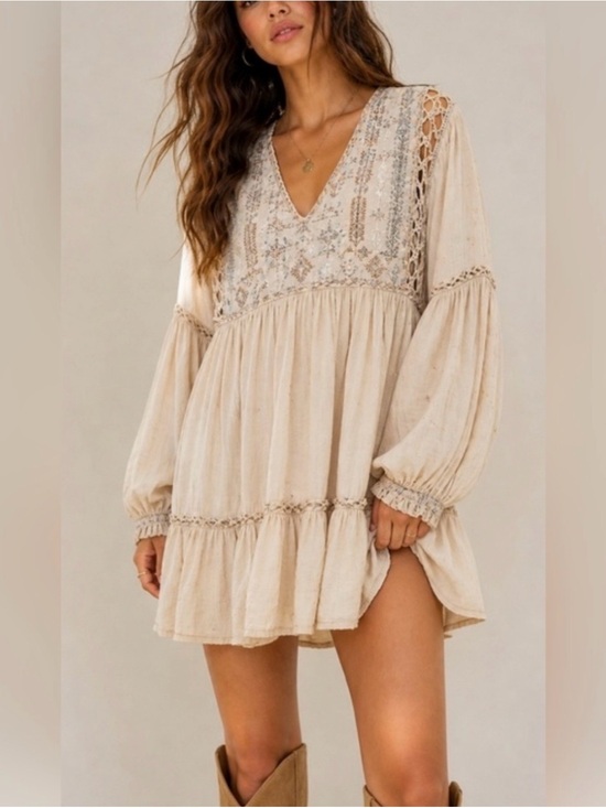 Free People Dresses & Skirts - FREE PEOPLE Much Love Embroidered Tunic Dress Boho Mini Size M